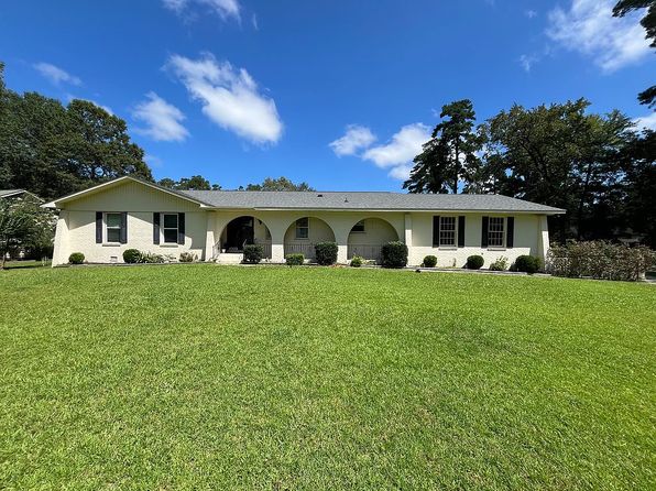 423 Edgewood Cir