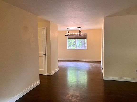5th image of 7704 132nd Ave NE
