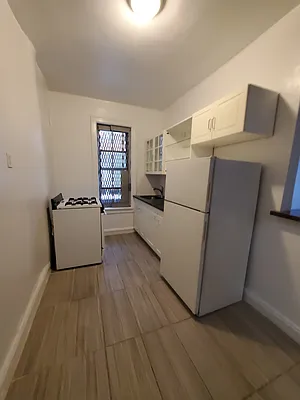 Rented by Supreme Plus Realty Group Inc | media 3