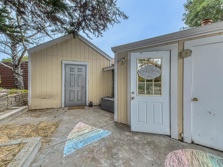 Laundry and Bonus Room