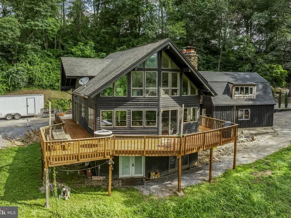 160 Fairview Rd, Kirkwood, PA 17536