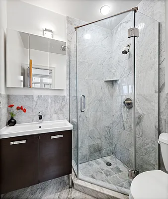 Sold by Compass | media 16