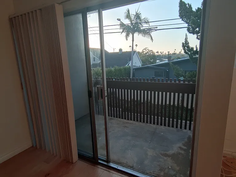5950 Canterbury Dr #C214 — Photo 5