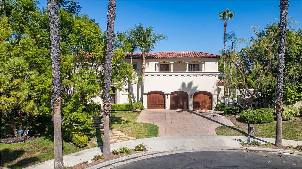 7 bed, 6826 sqft, $21,950 — Photo 4