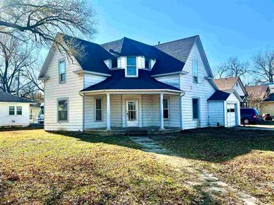 703 W Bridge Ave, Blackwell, OK, 74631