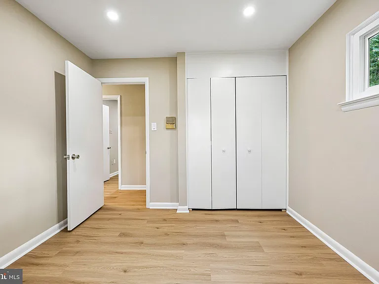 7200 Vellex Ln — Photo 31
