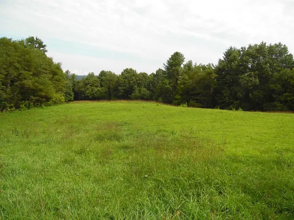 Easter Creek Rd NW, Riner, VA 24149