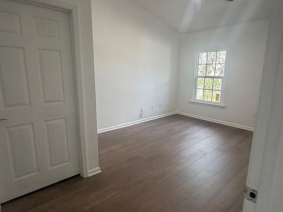 4th image of 6542 Swissco Dr Unit 828