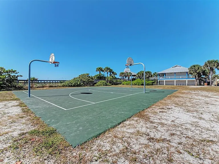 12165 Gulfstream Blvd — Photo 30