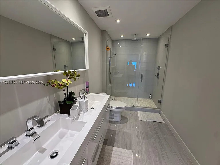 4900 N Ocean Blvd #1601 — Photo 17
