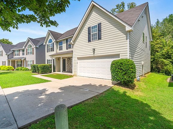 2nd image of 2766 Spence Ct NE