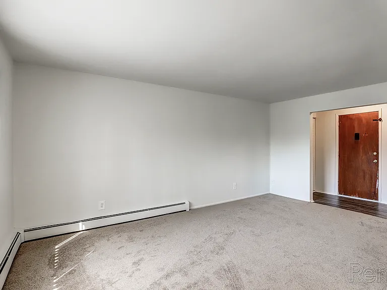 Campbell Row Apartments — Photo 9