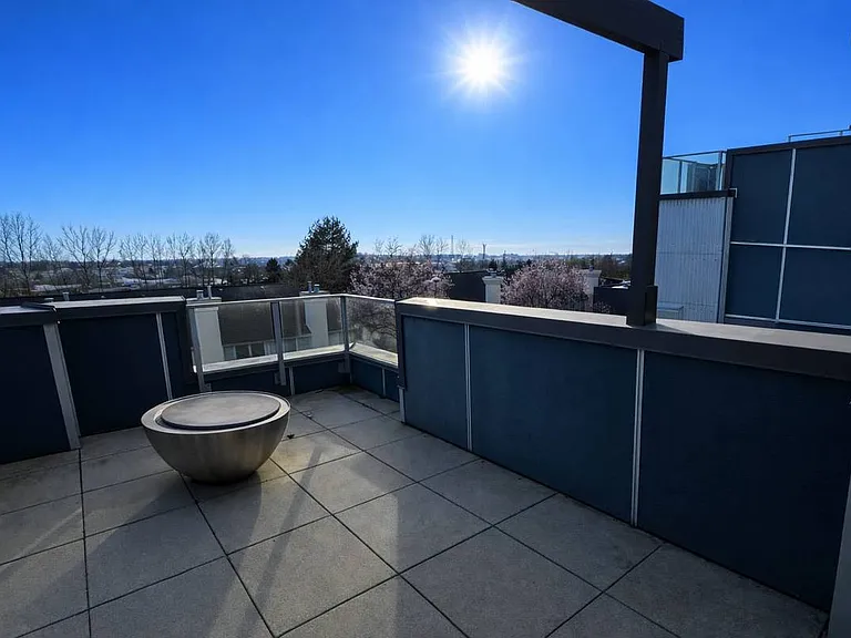 2229 Southside Dr — Photo 8