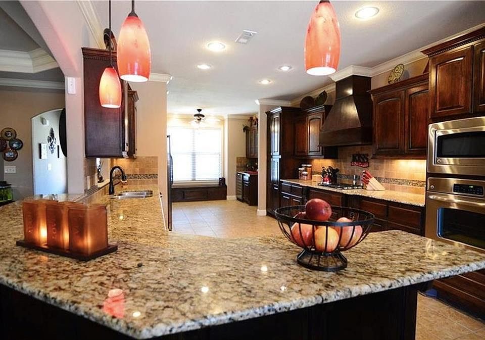 1st image of 308 Pebble Beach Dr
