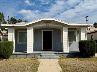 1031 W 84th St, Los Angeles, CA 90044
