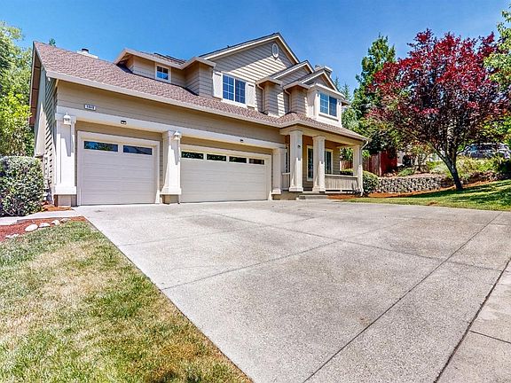 2nd image of 1440 Great Heron Drive