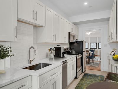 137 Englewood Ave APT 5, Brighton, MA, 02135