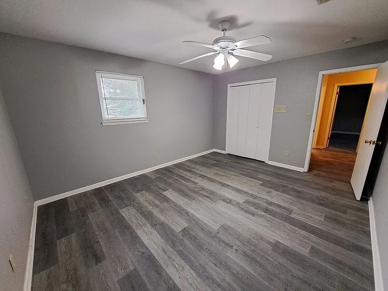 7819 Hearthstone Cir — Photo 36