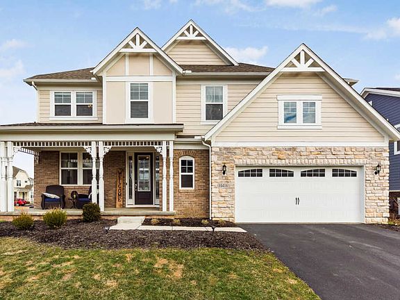 2nd image of 10416 Sugar Maple Dr