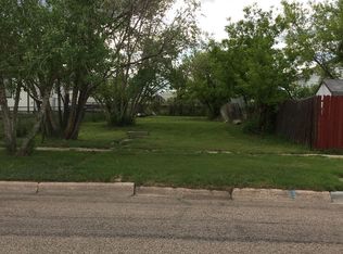 212 E 10th St, Cheyenne, WY 82007