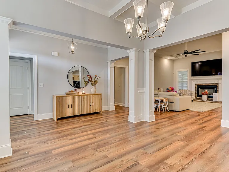 1213 Elbron Dr — Photo 20
