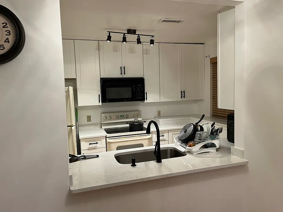 237 Lake St #1
