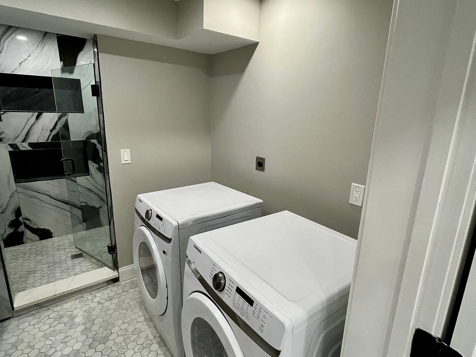 MECM Realty — Photo 3