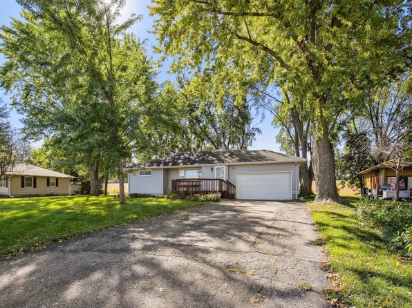 2435 4th St NW, Faribault, MN 55021