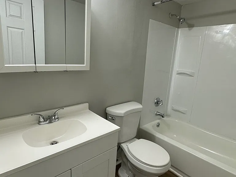 140 Sheffield Ave #2AA — Photo 5