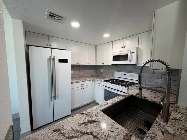 73435 San Gorgonio Way, Palm Desert, CA 92260