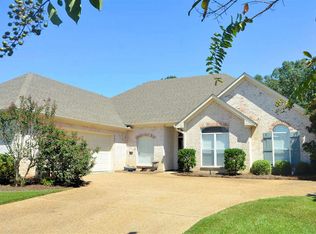 244 Lighthouse Ln, Brandon, MS 39047
