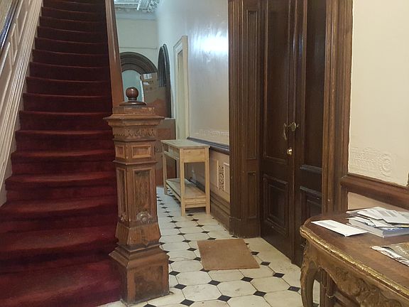 5th image of 63 S Oxford St APT 3