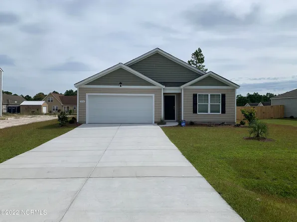 554 Pinecrest St NW, Shallotte, NC 28470
