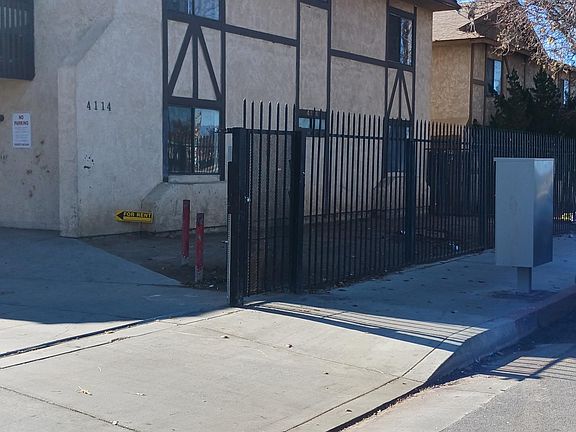 3rd image of 4114 West St #4&12