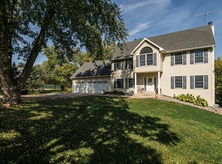 715 Shenandoah Ln NW, Rochester, MN 55901