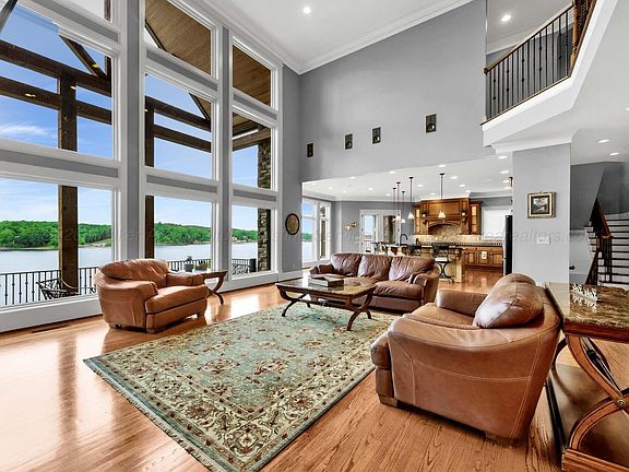 2nd image of 99 Bluff Pointe Dr