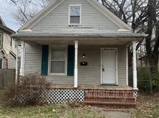 1320 SW Mulvane St, Topeka, KS 66604