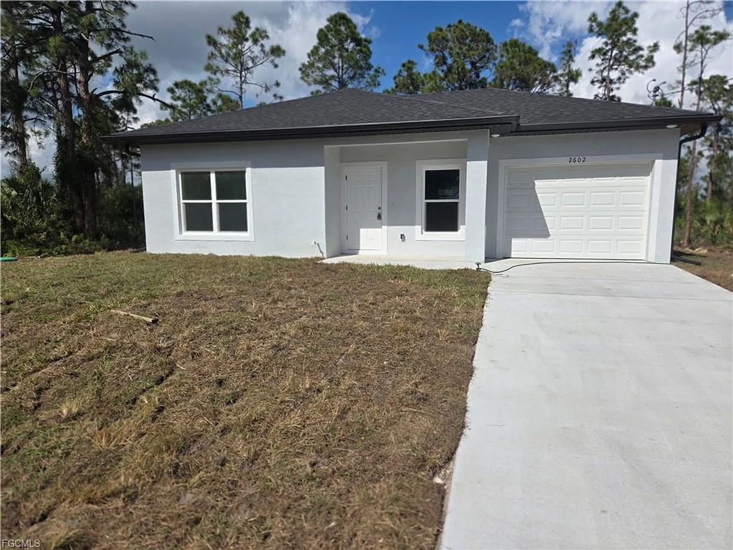 Brand New Construction -Single Family 2/2/1 — Photo 3