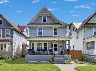 2215 Pierce Ave, Niagara Falls, NY 14301