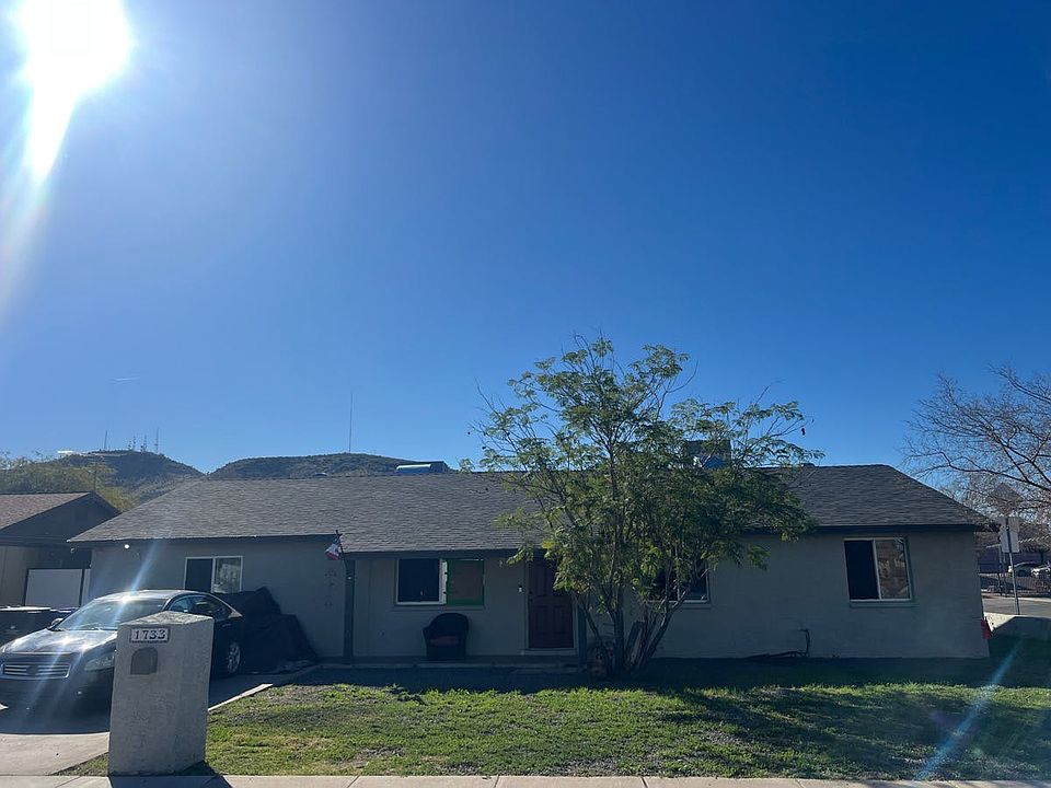 1st image of 1733 W Voltaire Ave