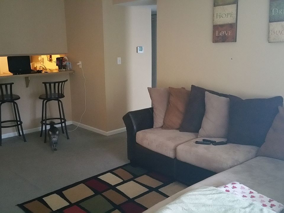 1st image of 3108 Edwards Pl APT 302