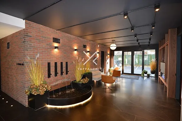 Rented by Yaffa Realty LLC | media 64