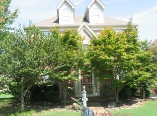 8678 Rogers Park Ave, Cordova, TN 38016