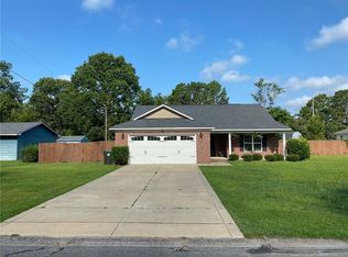 289 Lemont Dr, Fayetteville, NC 28303