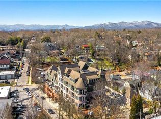 190 Broadway St, Asheville, NC 28801