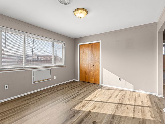 4th image of 1365 Goddard Rd #1