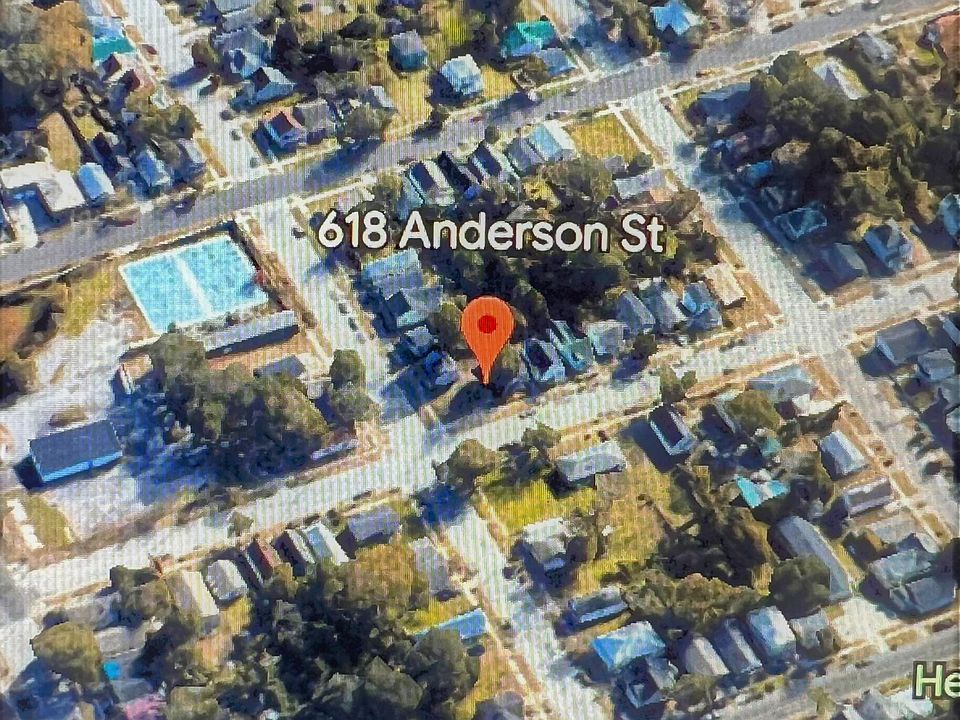 2nd image of 618 Anderson St #1