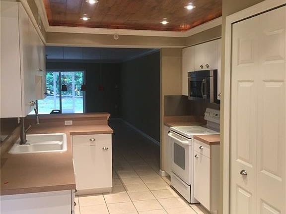 3rd image of 25710 Lake Amelia Way Unit 102