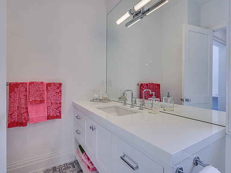 74 Rosko Ln — Photo 16
