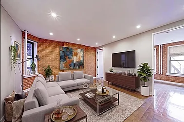 244 West 22nd Street, #5D